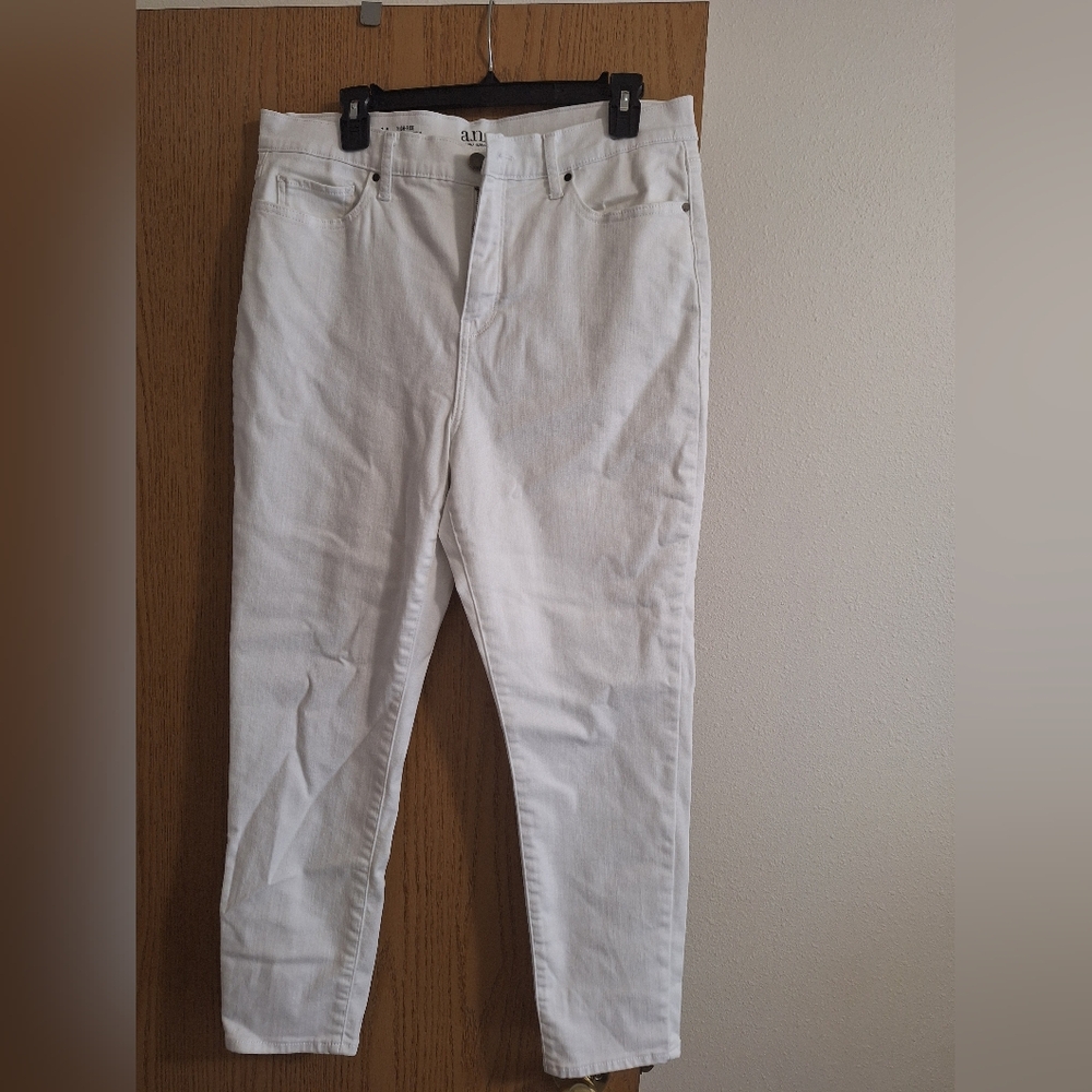 White A.N.A high rise skinny ankle stretch jeans Size 14